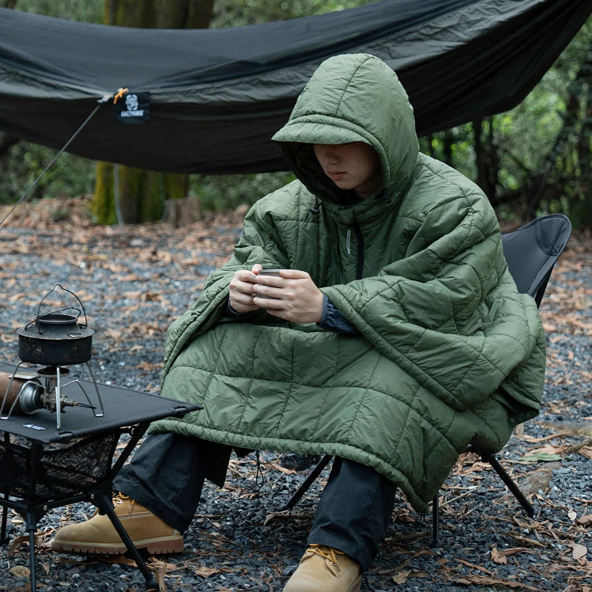ONETIGRIS Multifunctional Camping Blanket Poncho – Ultralight & Warm Outdoor Gear