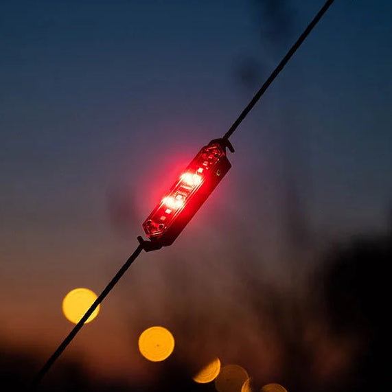 Portable Wind Rope Light – LED Safety Lamp for Camping Gear