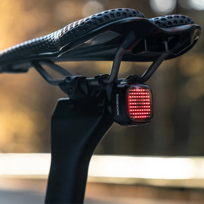 Smart Brake-Sensing USB Rear Bike Light with 12 Modes IPX6