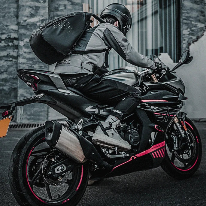Reflective 14.5L Motorcycle Helmet Backpack with Rainproof Shell