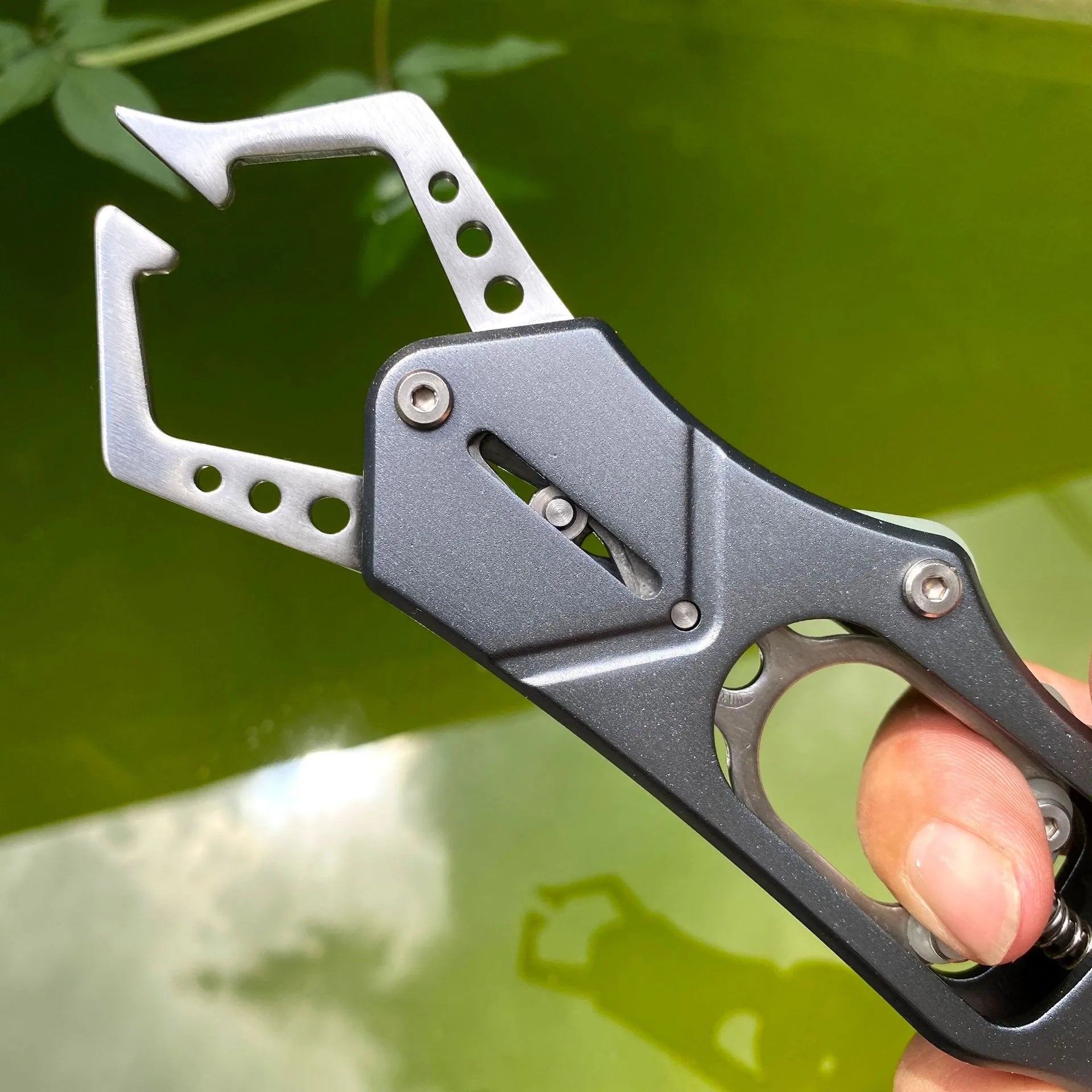 AJLURES 21cm Aluminium Fish Lip Gripper – Stainless Steel Fishing Control Tool