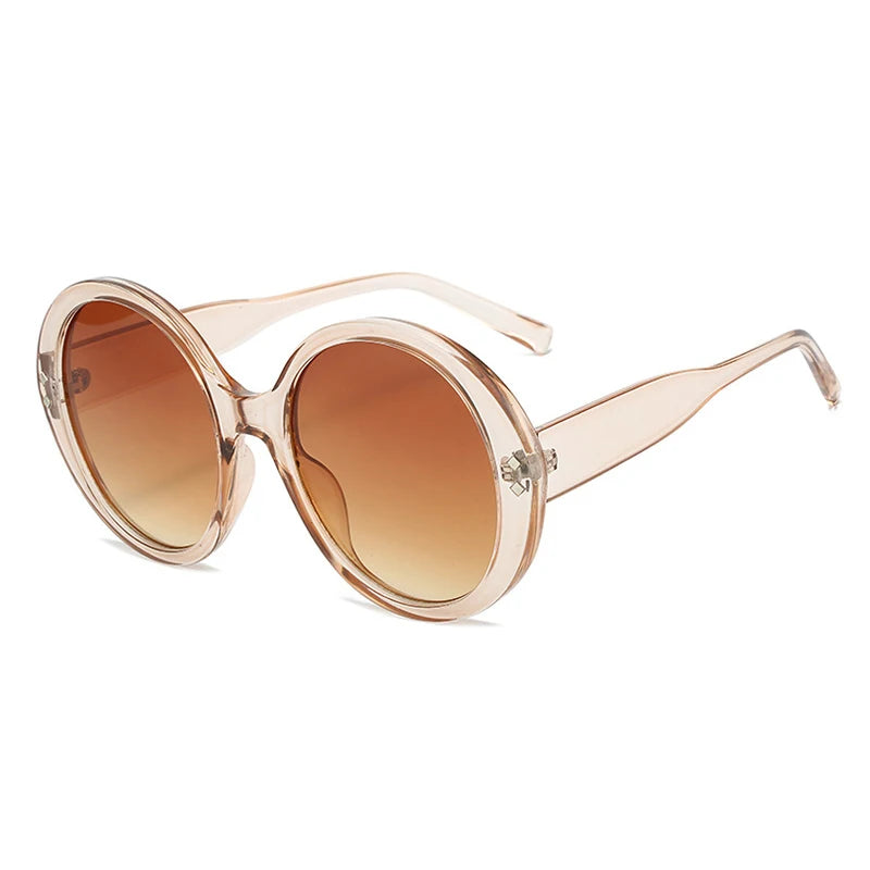 DOHOHDO oversized round sunglasses in cream frame with brown gradient UV400 lenses for relaxed travel and driving style