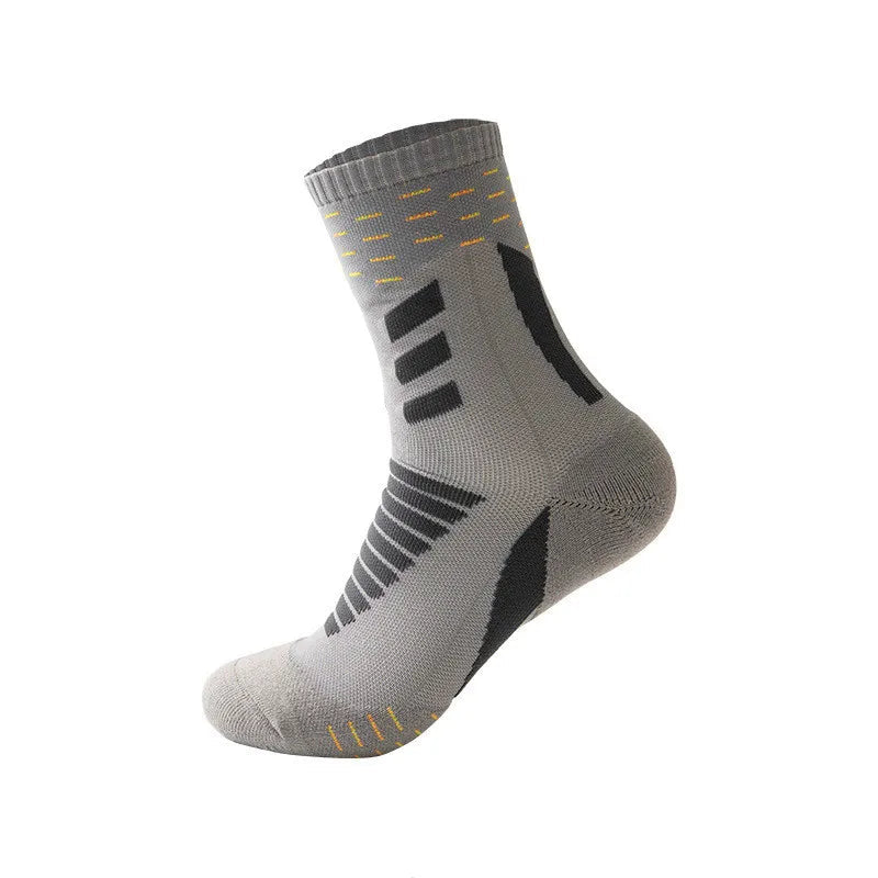 Thick Cotton Sports Socks – Breathable Cushioned Fit for Men