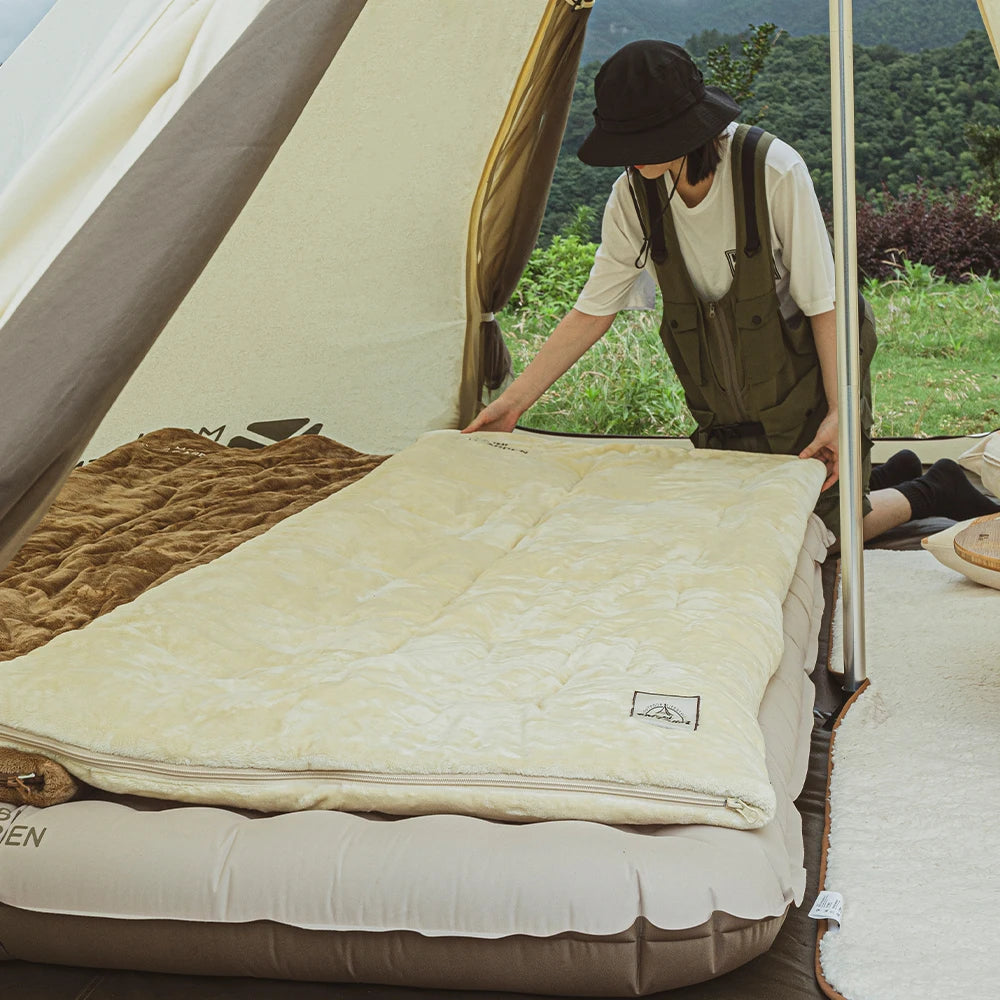 MOBI GARDEN Velvet Camping Sleeping Bag – Warm & Portable Glamping Sleep Solution