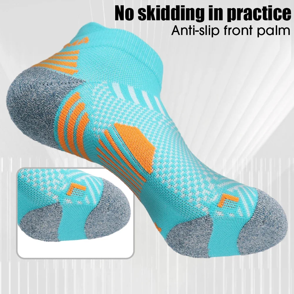 Turquoise anti slip athletic ankle socks with grip zones