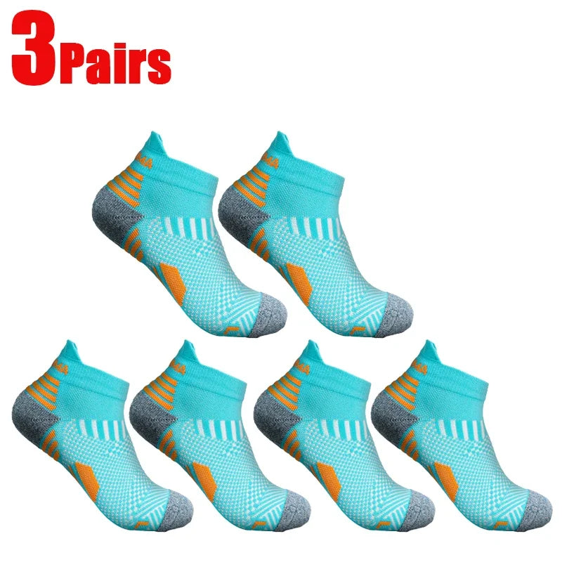 Three pairs turquoise athletic ankle socks