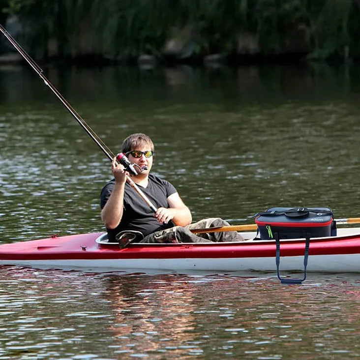 Fishing bait bucket used on kayak