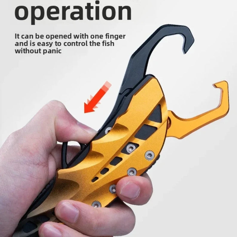 foldable fish gripper opening mechanism in use