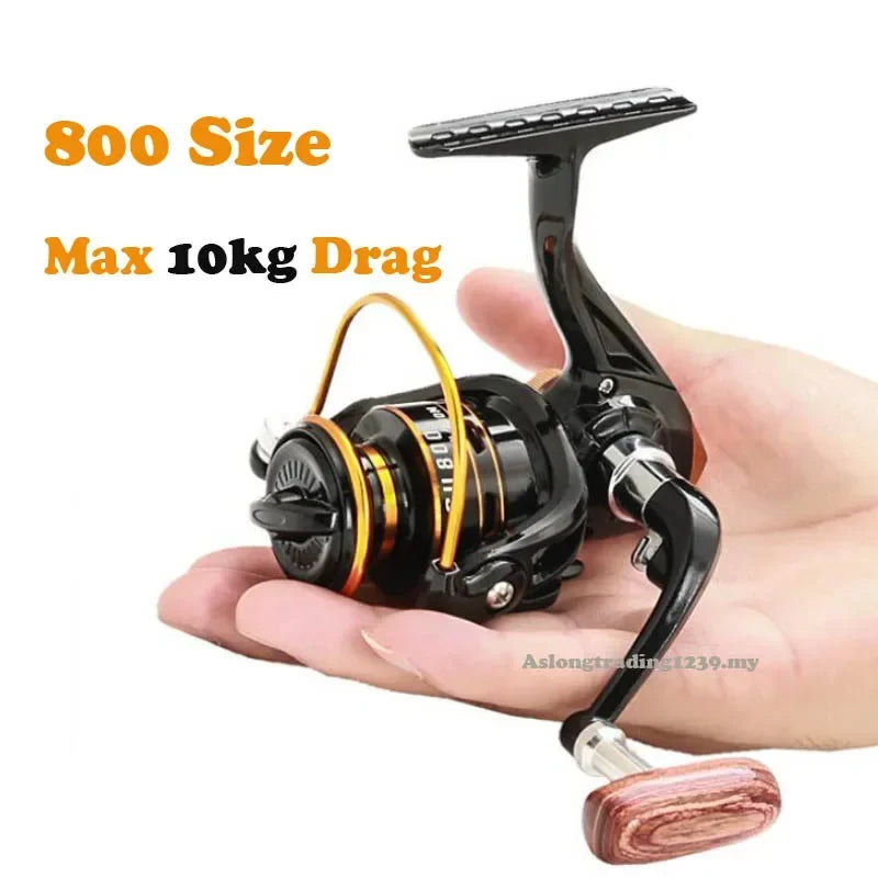 GT500 spinning reel 800 size model showing 10 kg max drag and compact pre-loading design