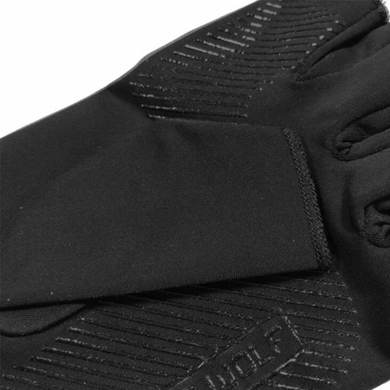 Half finger cycling gloves breathable fabric detail