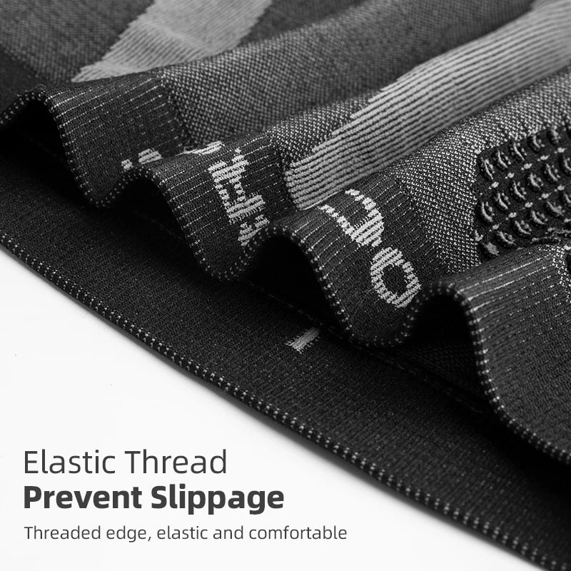 Neck gaiter edge with anti-slip grip detail