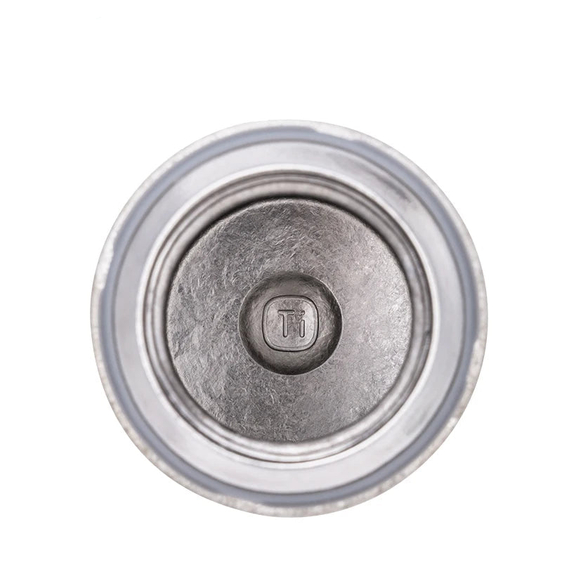 Titanium thermos interior bottom detail